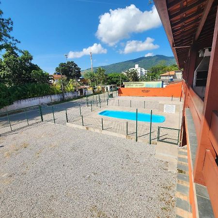 0001.05 - Maranduba - Apto - 2 Dormitorio - 8 Pessoas - 2 Quadras Do Mar - Piscina - Wi-Fi Ubatuba Extérieur photo